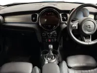 Begagnad Mini Cooper S Exclusive 176 HK (129 kW) 2024 Blå Halvkombi
