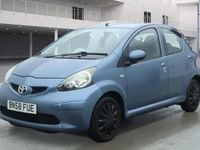 Used Toyota Aygo 67 HP (49 kW) 2008 Blue Hatchback