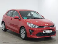 Usado Kia Rio 2022 Rojo Utilitario