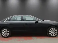 Begagnad Audi A4 Advanced 150 HK (110 kW) 2023 Svart Sedan