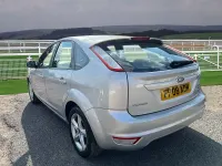 Used Ford Focus Zetec 100 HP (73 kW) 2008 Silver Hatchback