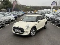 Usado Mini Cooper Hatch 2018 Blanco Utilitario