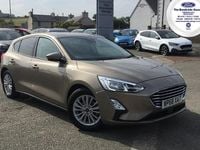 Used Ford Focus Titanium 125 HP (91 kW) 2018 Silver Hatchback