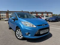 Begagnad Ford Fiesta Zetec 82 HK (60 kW) 2009 Blå Halvkombi