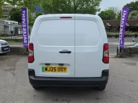 Used Citroën e-Berlingo 98 kW (134 HP) 2025 White MPV