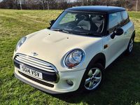 Used Mini Cooper Hatch 2014 White Hatchback