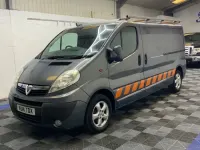 Used Vauxhall Vivaro Sportive 115 HP (84 kW) 2014 Grey MPV