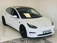 Usado Tesla Model 3 Standard Range Plus 366 kW (498 HP) 2021 Branco Sedan
