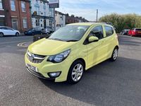 Second-hand Vauxhall Viva 75 CP (55 kW) 2018 Verde Hatchback