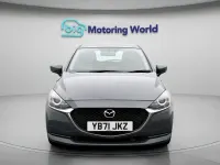 Begagnad Mazda 2 74 HK (54 kW) 2022 Grå Halvkombi