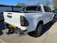 Used Toyota HiLux 2018 White Pickup