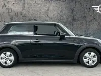 Used Mini Cooper Classic 134 HP (98 kW) 2022 Black Hatchback
