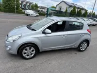 Used Hyundai i20 Comfort 101 HP (74 kW) 2009 Silver Hatchback
