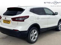 Used Nissan Qashqai Acenta Premium 158 HP (116 kW) 2021 White SUV