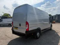 Begagnad Citroën Relay 2021 Silver Van