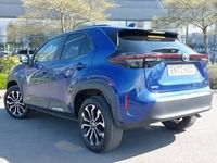 Used Toyota Yaris Hybrid Design 116 HP (85 kW) 2023 Blue Estate