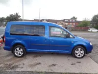 Used VW Caddy Maxi Life 104 HP (76 kW) 2009 Blue MPV