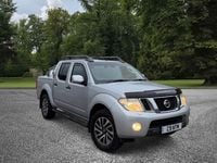 Usado Nissan Navara Tekna 190 HP (139 kW) 2011 Prateado Pickup