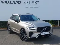 Used Volvo XC60 Ultimate 250 HP (183 kW) 2023 Gold SUV