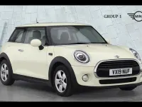 Used Mini Cooper Classic 136 HP (100 kW) 2019 White Hatchback
