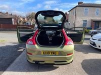 Used Volvo C30 R-Design 99 HP (72 kW) 2010 Green Hatchback