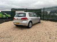 Usado VW Golf VI Match 105 HP (77 kW) 2011 Prateado Citadino