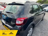 Used Dacia Sandero Lauréate 90 HP (66 kW) 2014 Black Hatchback