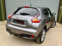 Used Nissan Juke 360º 115 HP (84 kW) 2015 Grey SUV