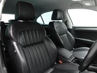 Used Skoda Superb SE L Executive 272 HP (200 kW) 2019 White Hatchback