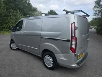 Begagnad Ford Transit Custom Limited 130 HK (95 kW) 2017 Silver Van