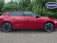 Używany Vauxhall Astra Ultimate 114 kW (156 KM) 2024 Czerwony Hatchback