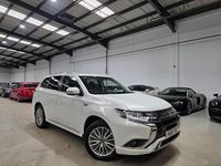 Używany Mitsubishi Outlander P-HEV 2019 Biały SUV