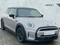 Begagnad Mini Cooper Classic 136 HK (100 kW) 2023 Grå Halvkombi