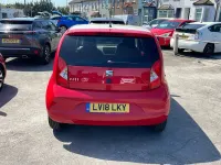 Used Seat Mii Design 60 HP (44 kW) 2018 Red Hatchback