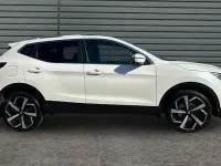 Used Nissan Qashqai Tekna 160 HP (117 kW) 2019 White SUV