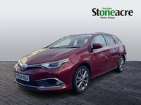Used Toyota Auris Hybrid Sport 136 HP (100 kW) 2018 Red Estate