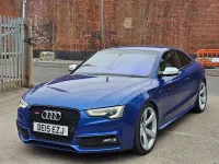 Begagnad Audi A5 Black Edition 272 HK (200 kW) 2015 Blå Sportkupé