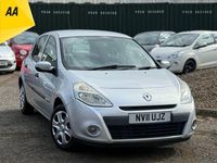 Used Renault Clio II 75 HP (55 kW) 2011 Silver Hatchback