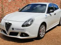 Used Alfa Romeo Giulietta 240 HP (176 kW) 2016 White Hatchback