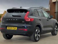 Usado Volvo XC40 Plus 197 HP (144 kW) 2025 SUV