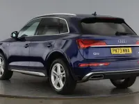 Used Audi Q5 S-Line 261 HP (191 kW) 2023 Blue SUV