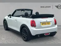 Used Mini Cooper Cabriolet Classic 134 HP (98 kW) 2018 Silver Cabriolet