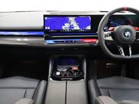 New BMW M5 Comfort Edition 727 HP (534 kW) 2025 White Estate