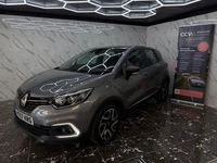 Usado Renault Captur Dynamique 90 CV (66 kW) 2018 Gris SUV