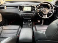 Used Kia Sorento 197 HP (144 kW) 2016 White SUV