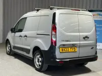 Käytetty Ford Transit Connect 100 HP (73 kW) 2022 Hopea Tila-auto