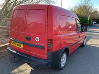 Used Vauxhall Combo 75 HP (55 kW) 2010 Red MPV