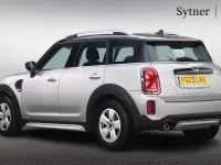 Używany Mini Cooper Countryman Classic 134 KM (98 kW) 2023 Srebrny SUV