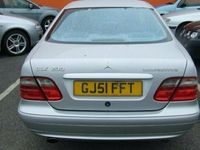 used Mercedes CLK230 Avantgarde 2dr Tip Auto 2.3