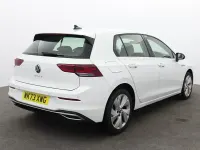 Used VW Golf VIII Style 150 HP (110 kW) 2023 White Hatchback